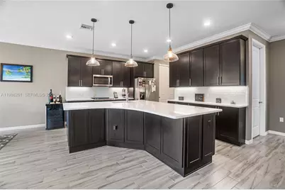 8240 Tailshot Ct, Lake Worth, FL 33467 - Photo 5