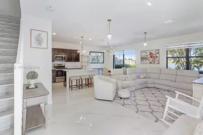 3375 W 100th Ter, Hialeah, FL 33018 - Photo 3