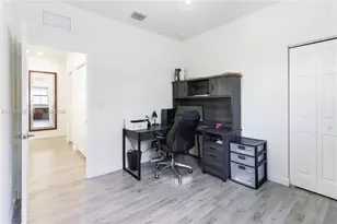 3375 W 100th Terrace, Hialeah, FL 33018 - Photo 17