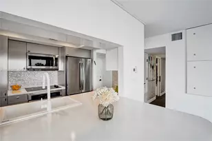 430 Golden Isles Dr, Hallandale Beach, FL 33009 - Photo 11