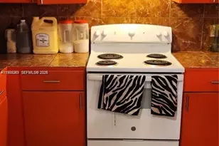 18963 SW 113th Ct, Miami, FL 33157 - Photo 7