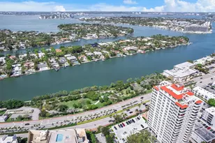 6365 Collins Ave, Miami Beach, FL 33141 - Photo 33