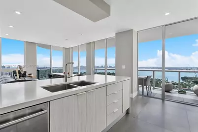 6365 Collins Ave #4307, Miami Beach, FL 33141 - Photo 7