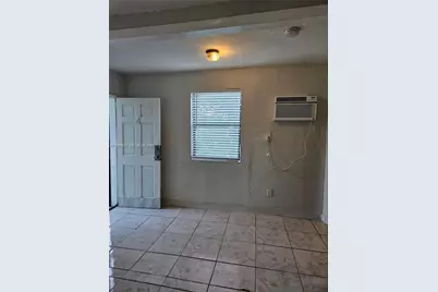 1437 NE 110th Ter #4, Miami, FL 33161 - Photo 5