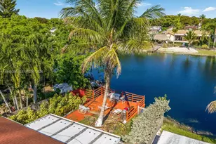 7821 SW 148th Ave, Miami, FL 33193 - Photo 9