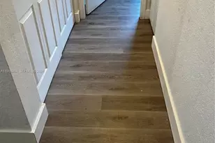 5610 NW 114th Pl, Doral, FL 33178 - Photo 11