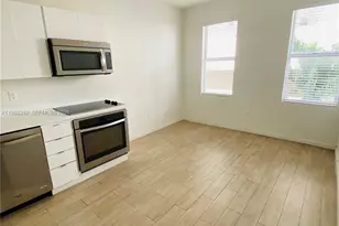 1611 Meridian Ave, Miami Beach, FL 33139 - Photo 5