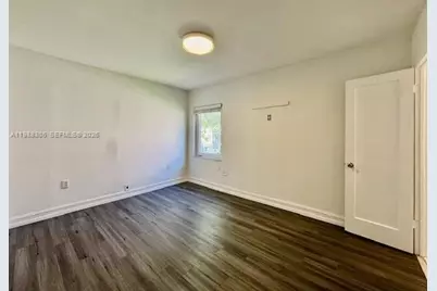 1128 SW 21st Ave, Miami, FL 33135 - Photo 19