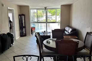 2701 E Sunrise Lakes Dr, Sunrise, FL 33322 - Photo 3