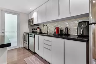 1117 Meridian Ave, Miami Beach, FL 33139 - Photo 9