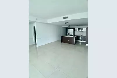 1900 N Bayshore Dr #2606, Miami, FL 33132 - Photo 5