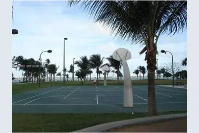 1900 N Bayshore Dr #2606, Miami, FL 33132 - Photo 23