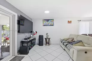 3140 NW 97th St, Miami, FL 33147 - Photo 9