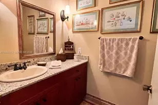 9974 Costa Del Sol Blvd, Doral, FL 33178 - Photo 9