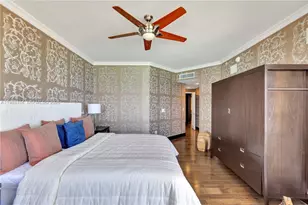 17875 Collins Ave, Sunny Isles Beach, FL 33160 - Photo 27