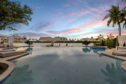 100 Palm Ave, Miami Beach, FL 33139 - Photo 17