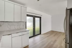 14520 Carver Dr, Miami, FL 33176 - Photo 15