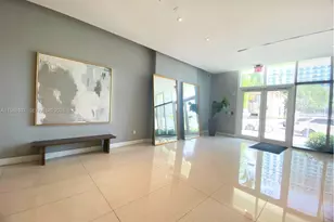 321 NE 26th St, Miami, FL 33137 - Photo 9