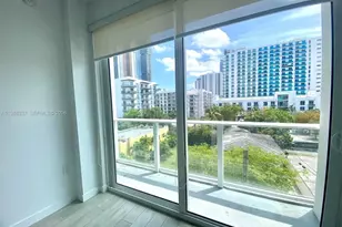 321 NE 26th St, Miami, FL 33137 - Photo 5