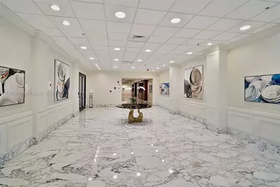 5600 Collins Ave #17G, Miami Beach, FL 33140 - Photo 25