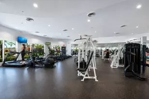 5600 Collins Ave, Miami Beach, FL 33140 - Photo 21