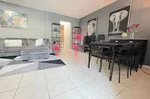 2120 NE 168th St, North Miami Beach, FL 33162 - Photo 7