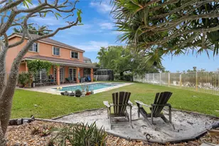 1653 Winterberry Ln, Weston, FL 33327 - Photo 23