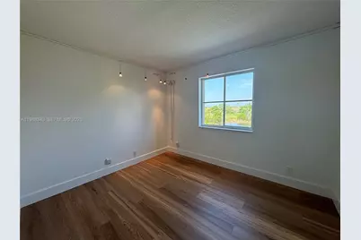 1653 Winterberry Ln, Weston, FL 33327 - Photo 13