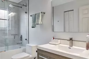 1653 Winterberry Ln, Weston, FL 33327 - Photo 19