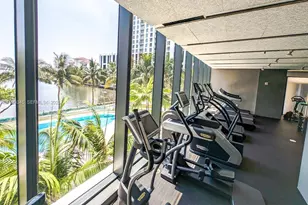 460 NE 28th St, Miami, FL 33137 - Photo 25