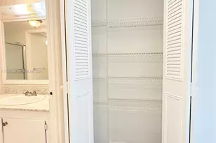 1300 NE Miami Gardens Dr, Miami, FL 33179 - Photo 21