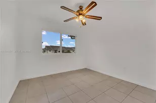 15400 SW 284th St, Homestead, FL 33033 - Photo 11