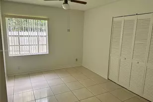 1367 Seagrape Cir, Weston, FL 33326 - Photo 7