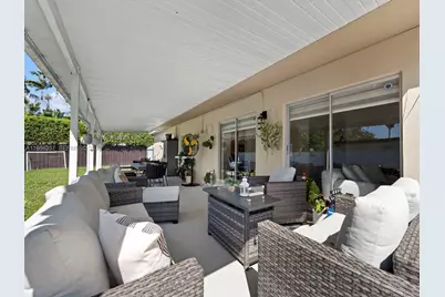 8530 NW 179th St, Hialeah, FL 33015 - Photo 25