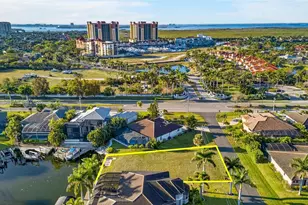 5423 SW 17th Ave, Cape Coral, FL 33914 - Photo 11