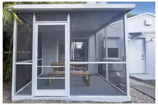 501 N 24th Ave, Hollywood, FL 33020 - Photo 11