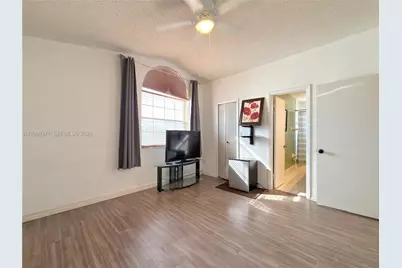 13921 SW 164th St, Miami, FL 33177 - Photo 9