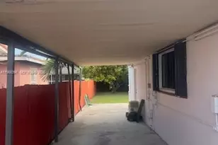 9460 SW 34th St, Miami, FL 33165 - Photo 1