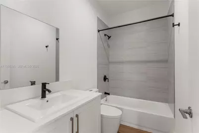 409 SW 1st St #1, Florida City, FL 33034 - Photo 17