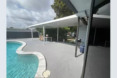 9260 SW 164th St, Palmetto Bay, FL 33157 - Photo 13