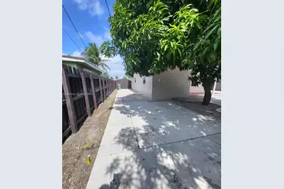 8140 NW 11th Ct #8140, Pembroke Pines, FL 33024 - Photo 15