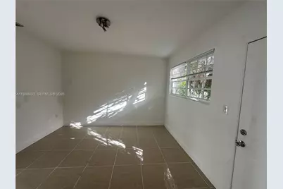 740 84th St #3, Miami Beach, FL 33141 - Photo 5
