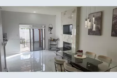 3318 W 106th Ter, Hialeah, FL 33018 - Photo 21