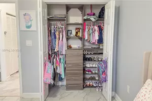 3318 W 106th Terrace, Hialeah, FL 33018 - Photo 11