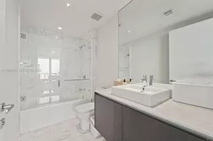 1451 Brickell Ave, Miami, FL 33131 - Photo 9