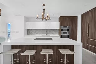 851 NE 1st Ave, Miami, FL 33132 - Photo 11