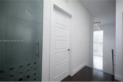 15785 NW 91st Ct, Miami Lakes, FL 33018 - Photo 19