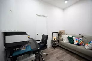 15785 NW 91st Ct, Miami Lakes, FL 33018 - Photo 27