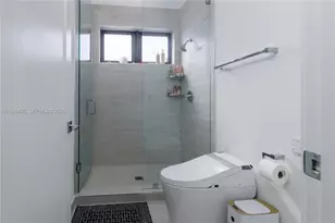 8115 NW 48th Terrace, Doral, FL 33166 - Photo 25