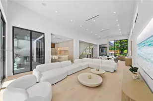 280 NW 47th St, Miami, FL 33127 - Photo 15